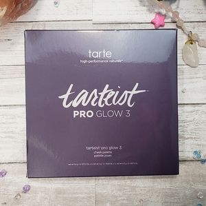 Tarte tarteist™ PRO Glow Highlight & Contour Palet